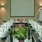 Monarc 4* Τίρανα