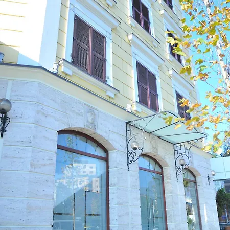 Hotel Monarc Tirana
