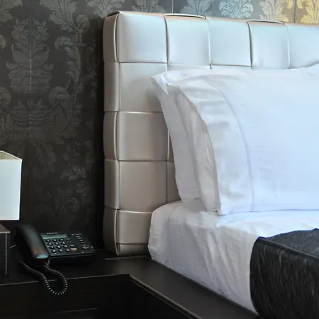 Ξενοδοχείο Monarc Τίρανα