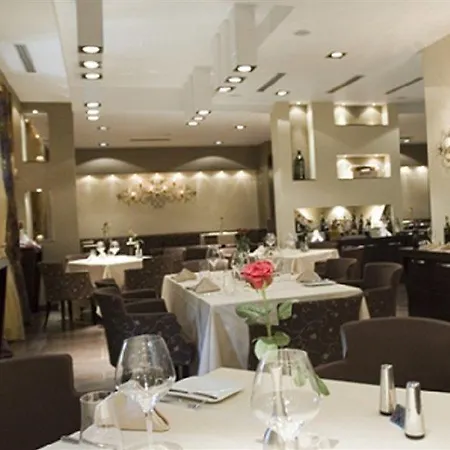 Ξενοδοχείο Monarc Τίρανα