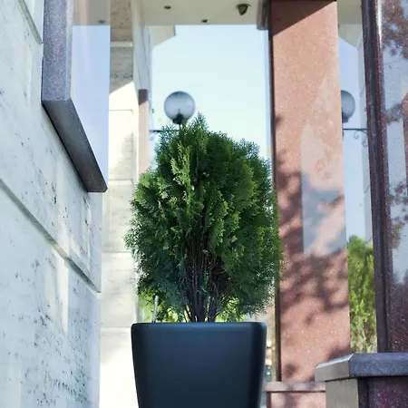 Hotel Monarc Tirana