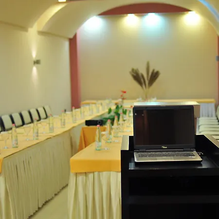 Monarc Hotel 4*
