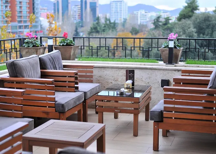 酒店 莫纳克酒店 地拉那