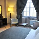 Monarc Szálloda Tirana