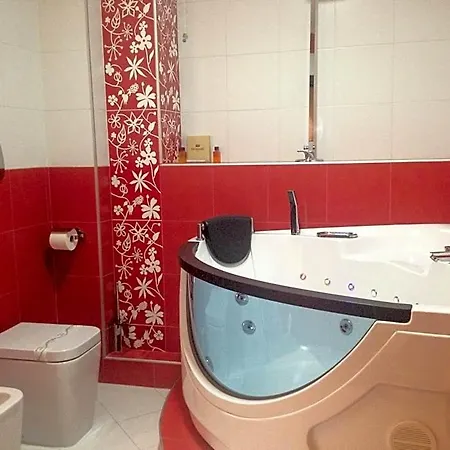 مونارك فندق